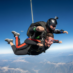 Saut en parachute montagne