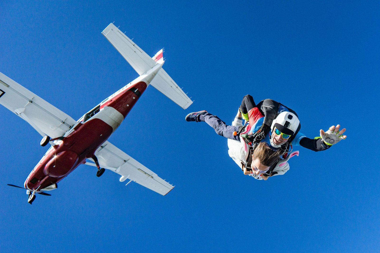 Saut en parachute à 4000 mètres avec vue dégagée sur la campagne française