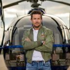felix-baumgartner-red-bull-helicopter-salzburg-2022
